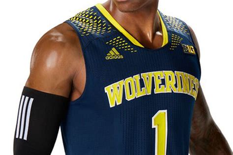 mi adidas team uniforms.